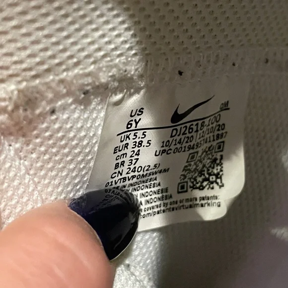 Nike Blazer Mid 77 Splatter High-Top Sneakers - Picture 5 of 5